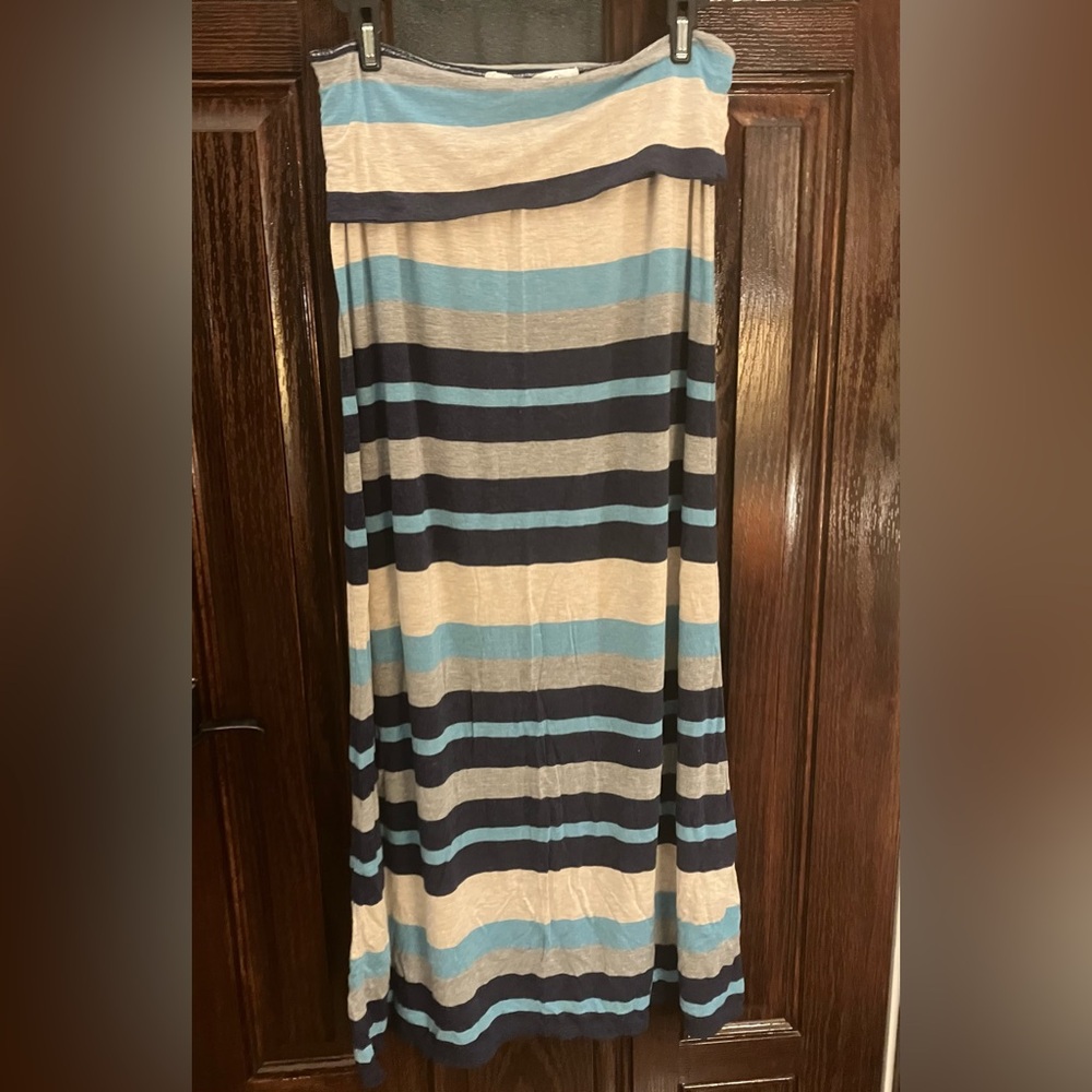 Striped maxi skirt medium